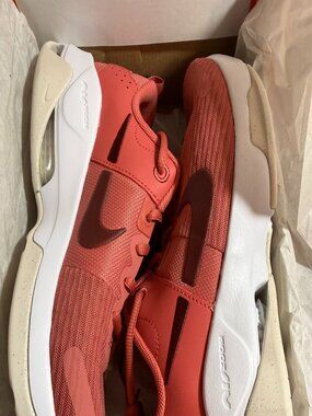 Nike Zoom Bella 6 Adobe Dark Team Red Shoe Women 10 / Men 8.5 NIB